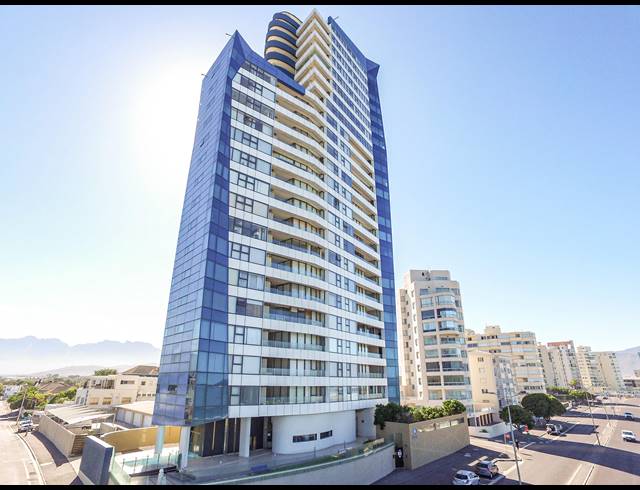 4 BEDROOM APARTMENT FOR SALE IN STRAND NORTH